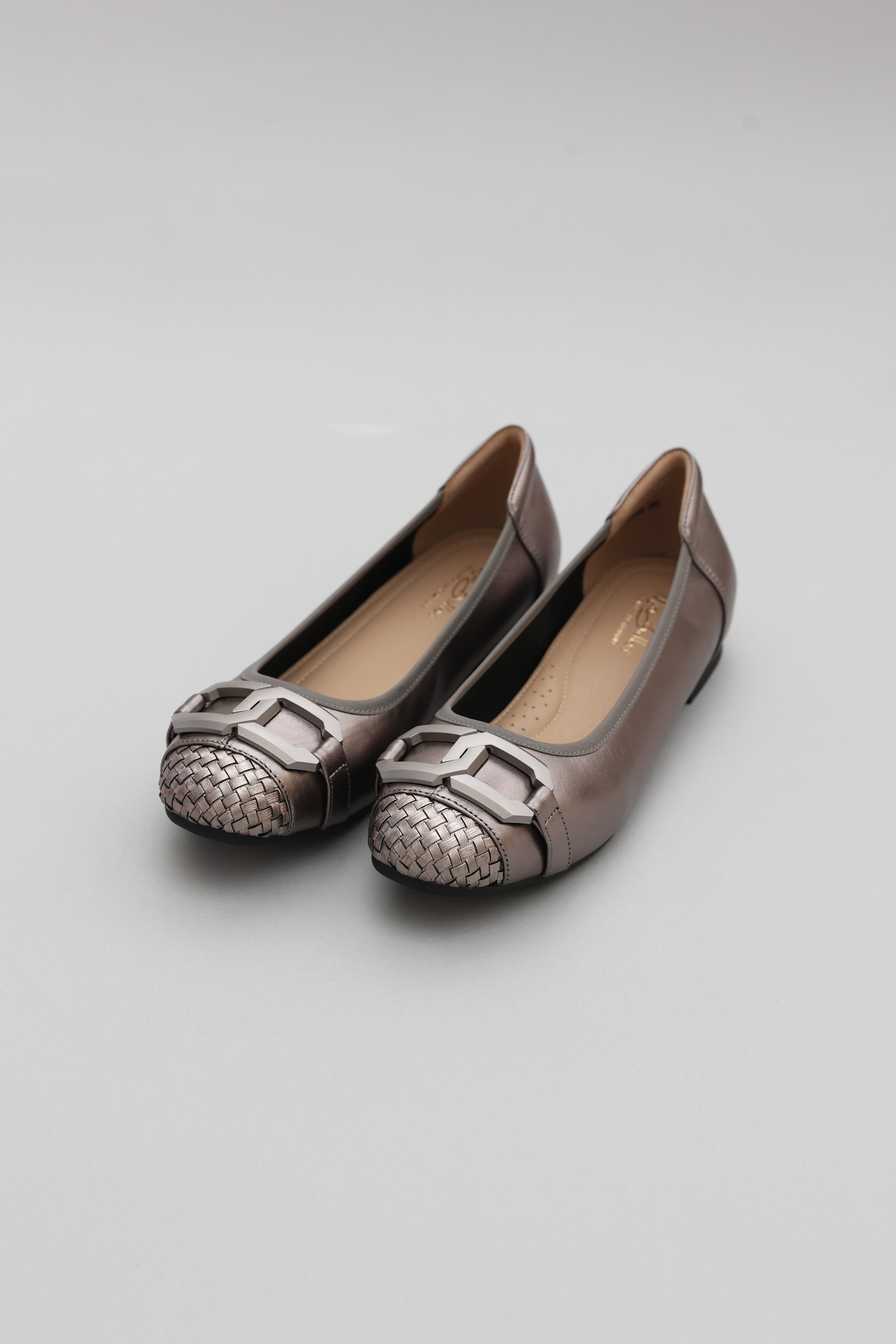 Elena Flats – Miabellos