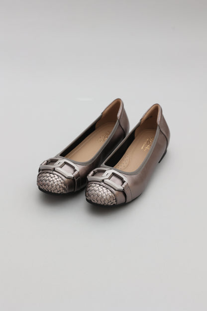Elena Flats
