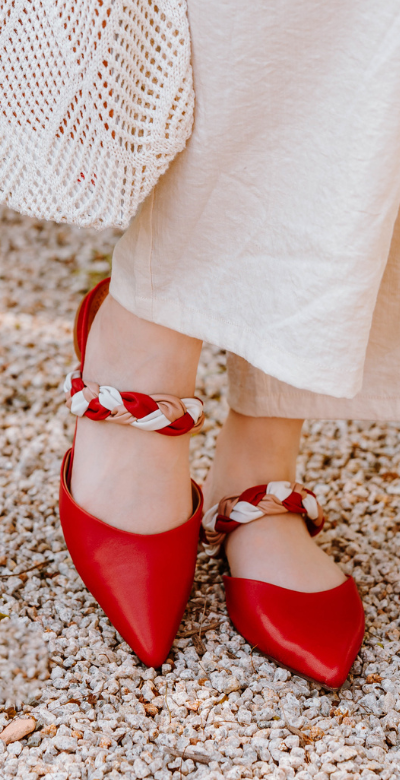Mia 2025 red flats